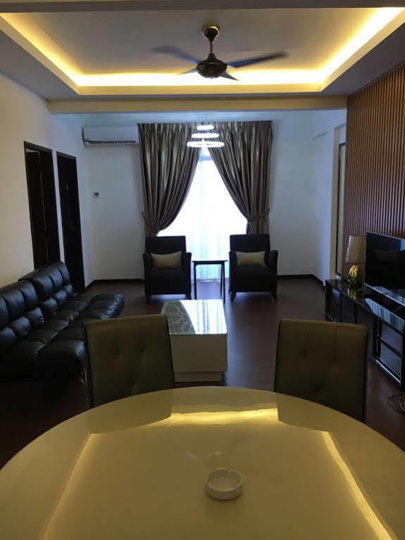 Midcity Service Suite Malacca Exterior photo